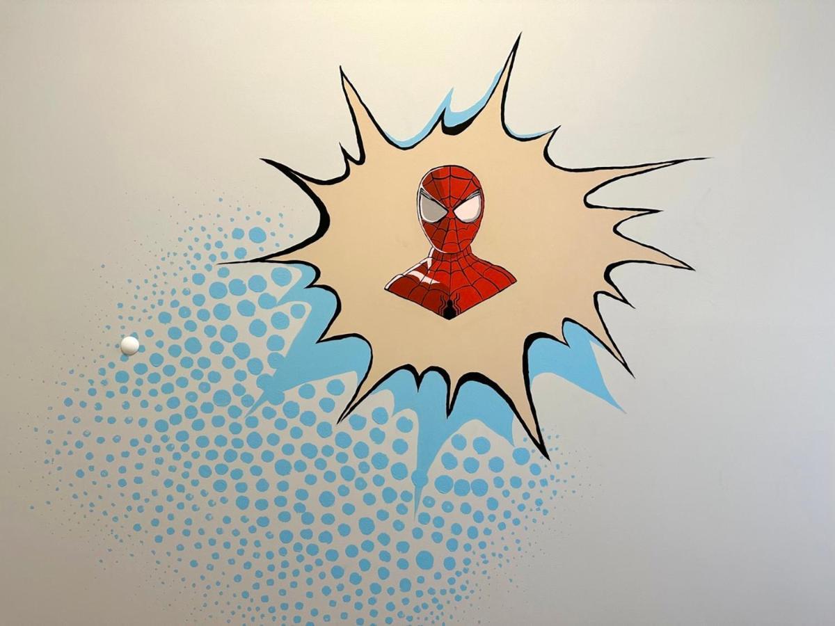 Mmrent Spidey Room — Photos 3